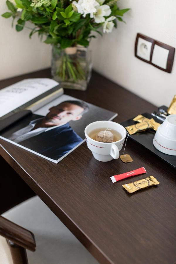 Hotel Le Florin Ренн Экстерьер фото
